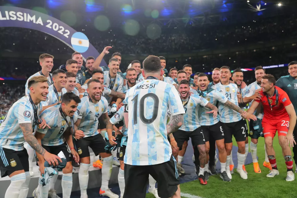 @Argentina