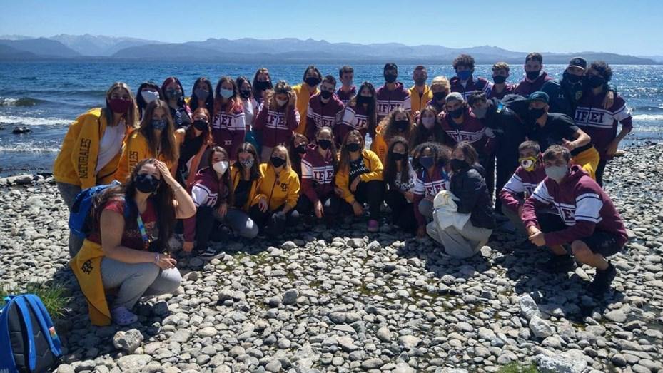 egresados bariloche foto Telefe Tucuman