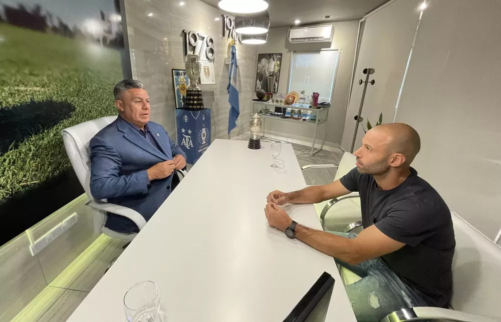 Mascherano y Tapia AFA