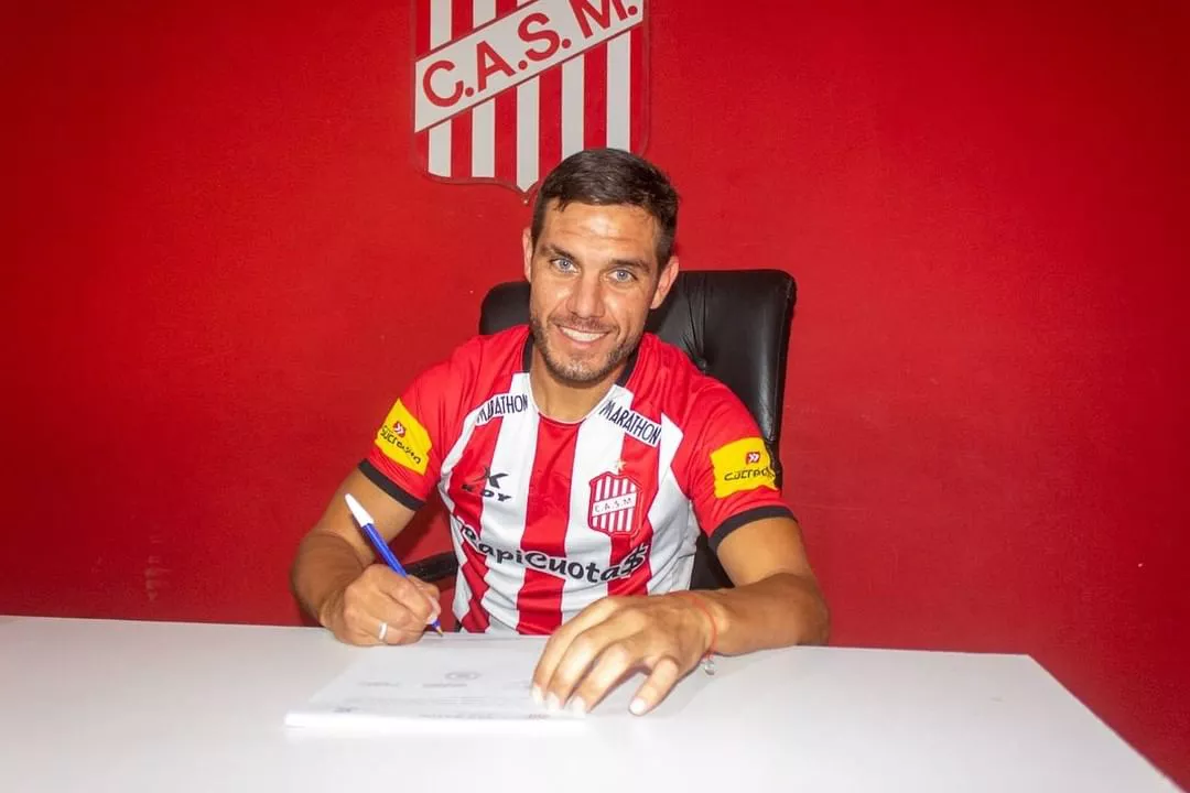 F. González @casmoficialok