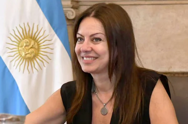 Sandra Pettovello