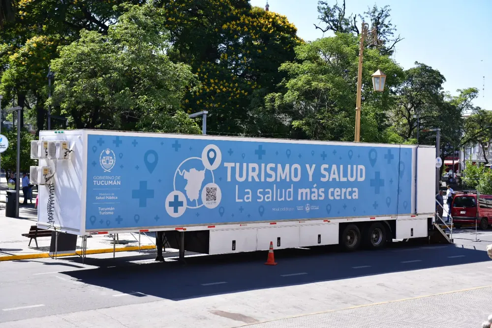 Trailer atención médica