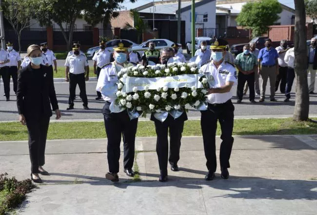 Policias reconocimiento