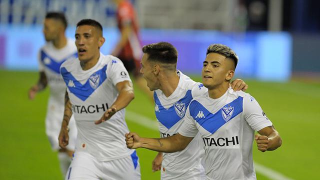 Jugadores de Vélez, involucrados en una denuncia por abuso sexual. (tomada de Super Deportivo)