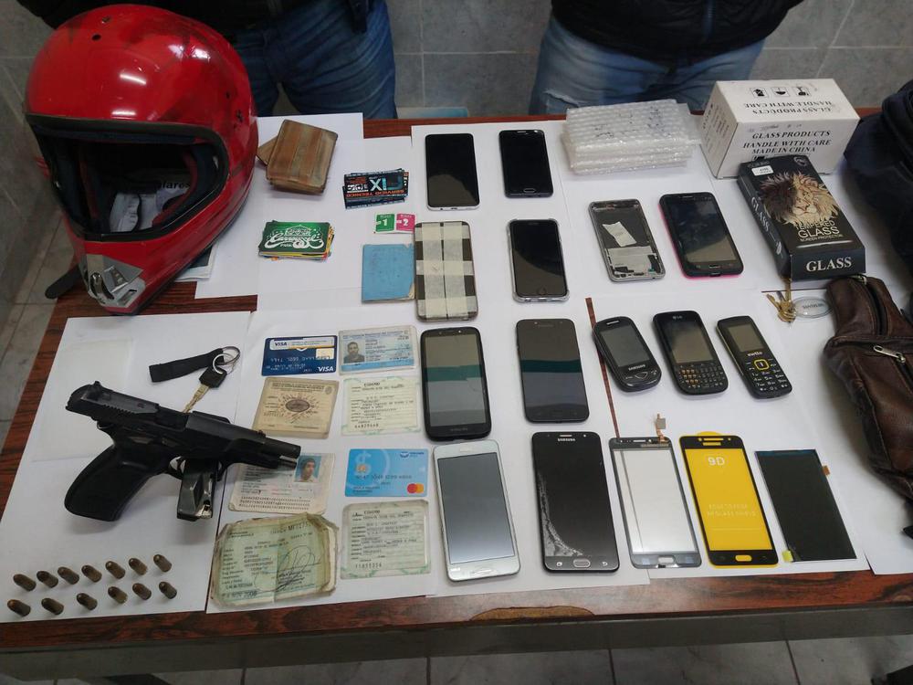 Robo celulares armas y dinero foto comunicaciontucuman.gob.ar