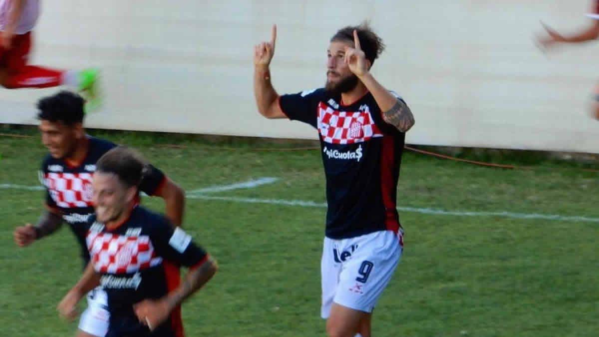 ramiro-costa-celebrando-el-gol foto tomada de Lv12