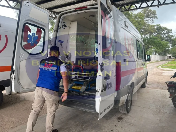 Un médico atropelló a una mujer policía en Garmendia