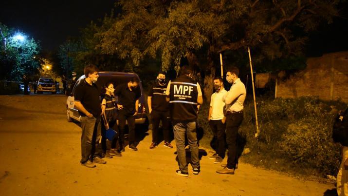 Personal policial custodia el lugar del hecho