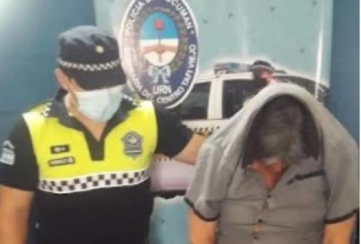 policía