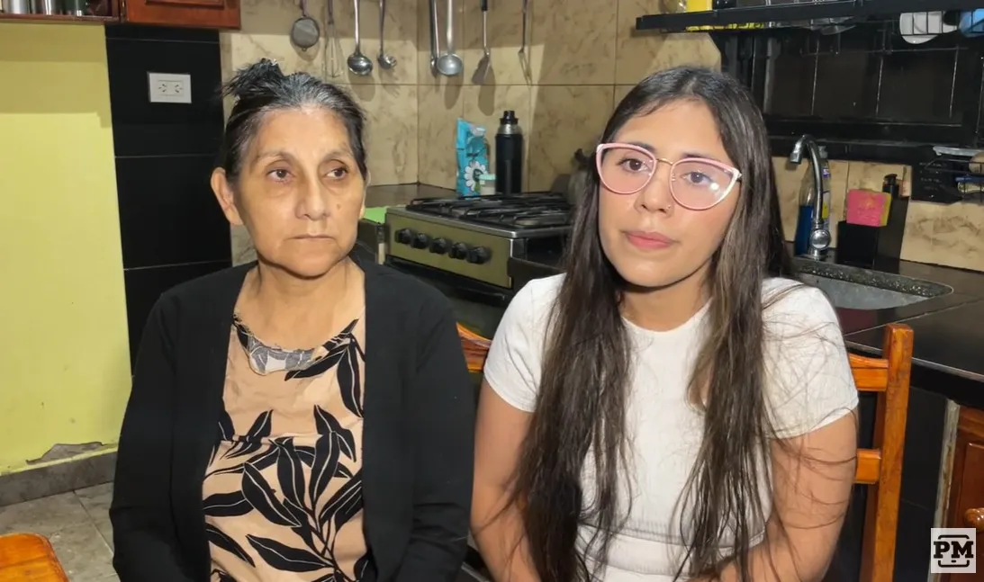 Madre y hermana de Lucas Cazzuchelli