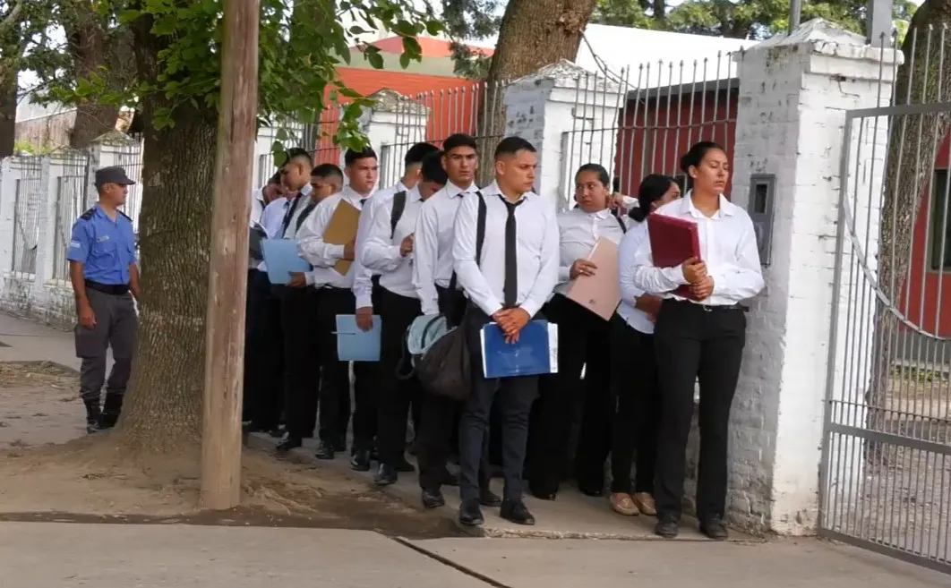 Aspirantes al servicio penitenciario
