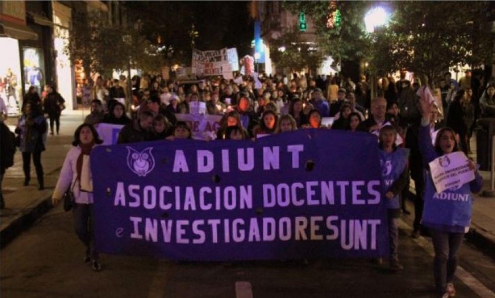 Docentes no comenzarán las clases. Foto: Adiunt.org