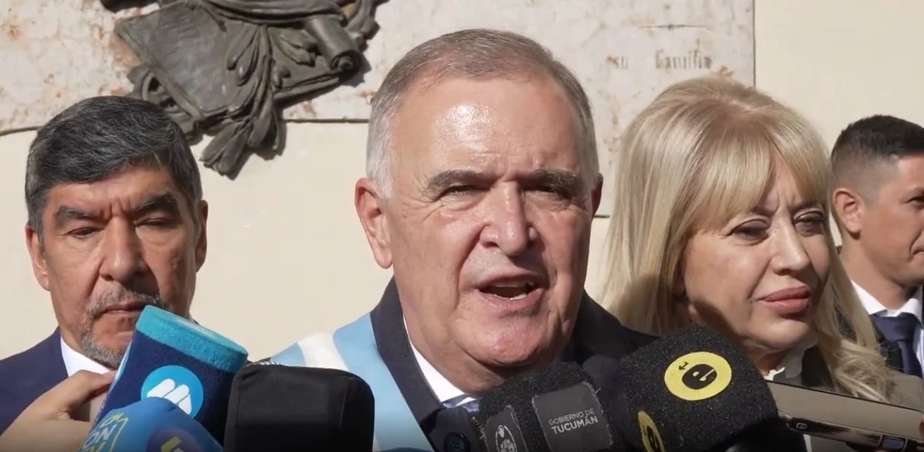 Conferencia de Prensa de Jaldo durante los actos por el 25 de mayo