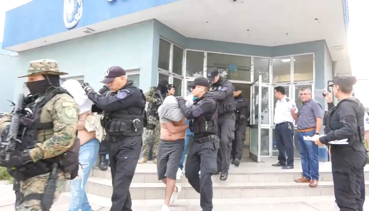 Traslado de presos a Benjamín Paz