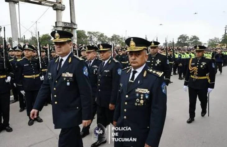Policia