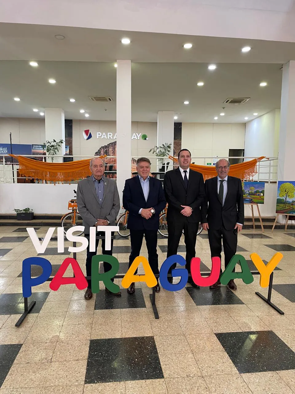 Domingo Amaya en Paraguay