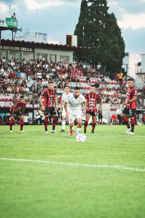 San Martín de Tucumán Vs. Patronato San Martín de Tucumán Vs. Patronato